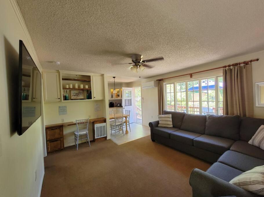 מריפוסה Becky'S Condo מראה חיצוני תמונה